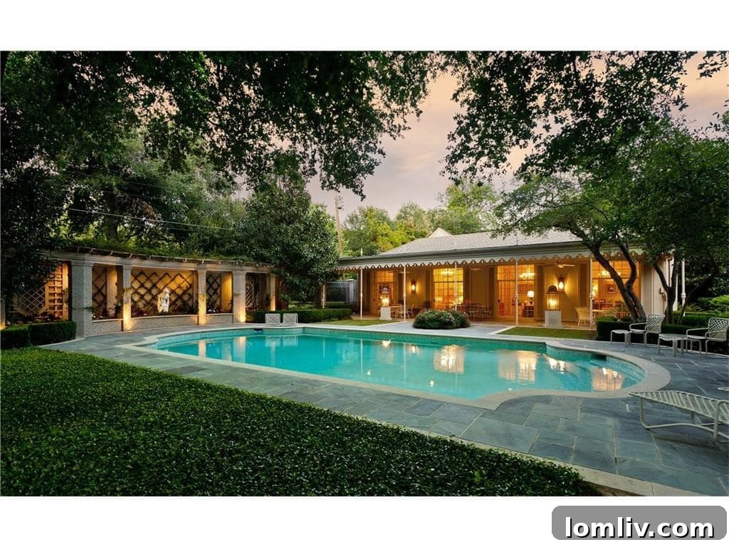 Dave Perry-Miller Curates Dallas' Finest Architecture: Korn, Thompson, Dilbeck 20 Expansive pool area at 4248 Armstrong Parkway, perfect for recreation