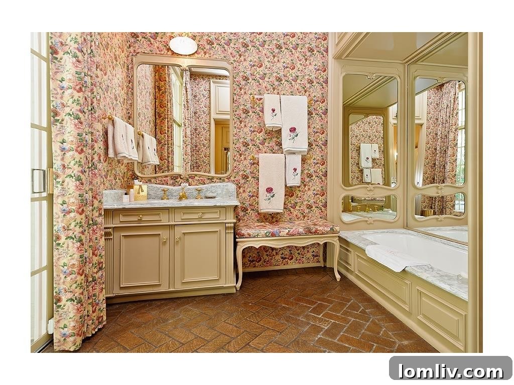 Dave Perry-Miller Curates Dallas' Finest Architecture: Korn, Thompson, Dilbeck 25 Elegant floral bathroom at 4248 Armstrong Parkway, reflecting period charm