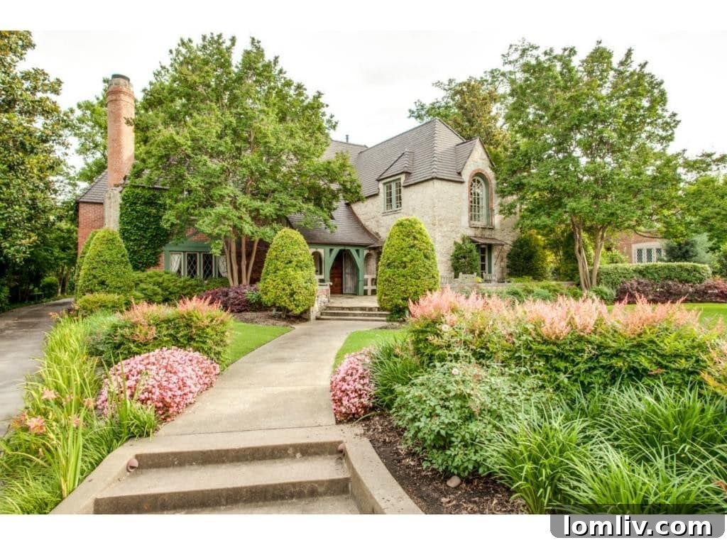 Dave Perry-Miller Curates Dallas' Finest Architecture: Korn, Thompson, Dilbeck 4 Architecturally significant exterior of 6748 Lakewood Blvd, a Tudor masterpiece