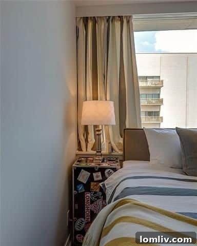 Bonus Area or Small Office Space in Master Suite