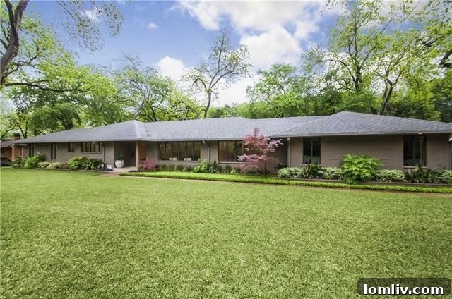 Elegant Midcentury Ranch exterior with scenic views
