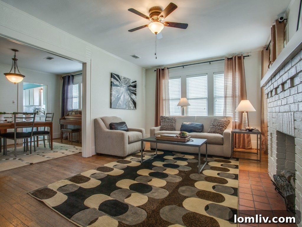 Thomas Byers of Shoot2Sell: Behind the Scenes at 307 N. Waverly 6 307-n-waverly-dr-dallas-tx-MLS-1-1024x768 - Open concept living and dining area in a staged home