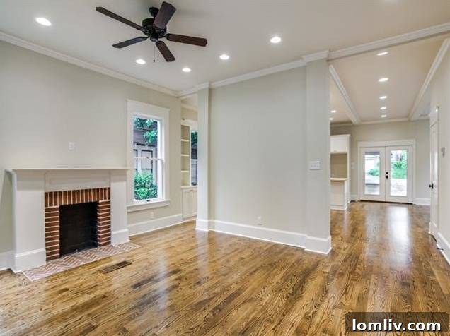 121-N-Winnetka-Living-2