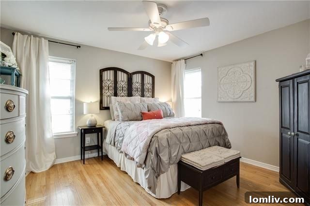 Third bedroom or flexible space, well-lit