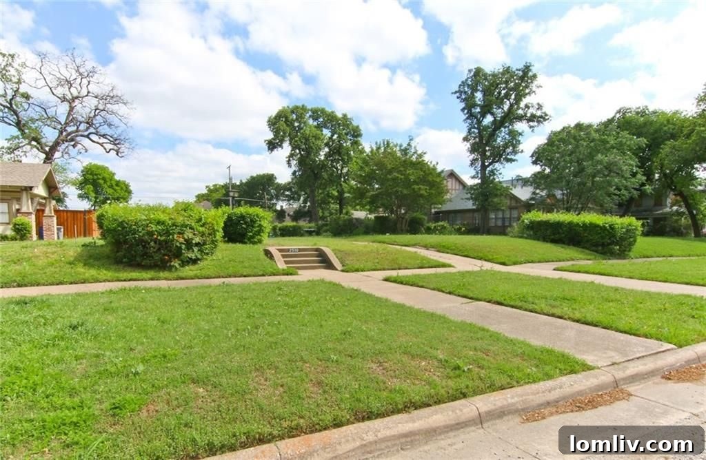 South Dallas South Blvd Swiss Avenue Transformation 14 2510 South Blvd. Empty Lot