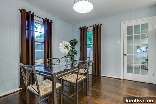 Breakfast bar in the renovated kitchen