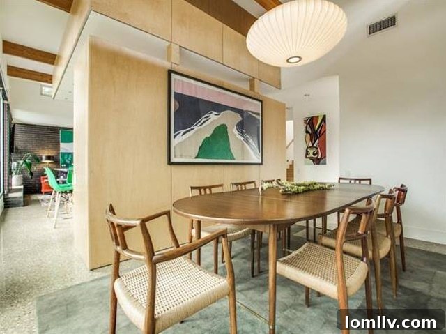 706-Kessler-Woods-Dining-2