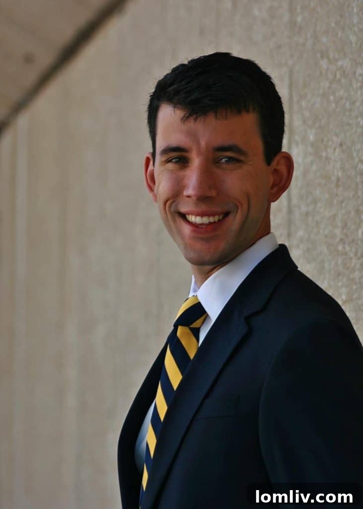 Breaking Open Real Estate Commissions Unlocking Value 2 Alex Doubet, CEO of Door, poised to revolutionize real estate commissions.