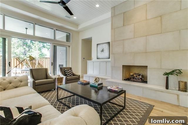 5743 Southwestern Blvd, Devonshire - Kitchen Interior