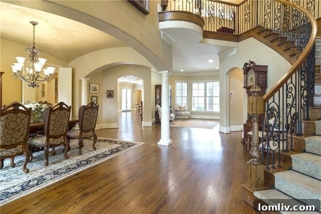 6049 Lakehurst Ave, Preston Hollow - Living Area