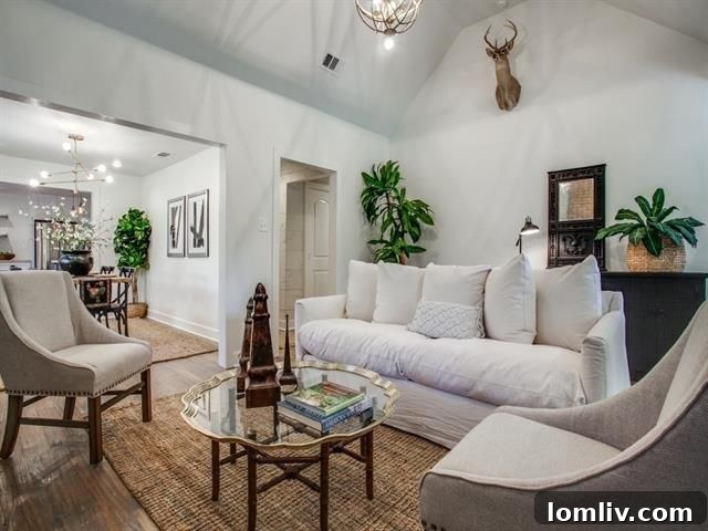 Elmwood Cottage Dining Area