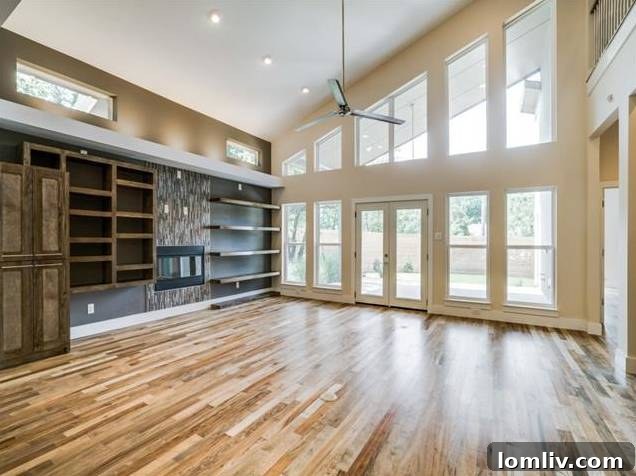 Bright and Spacious Den Area