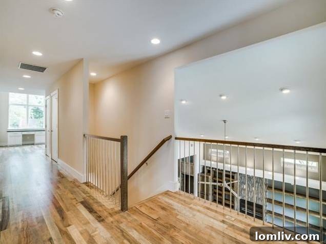 Versatile Upstairs Landing Area