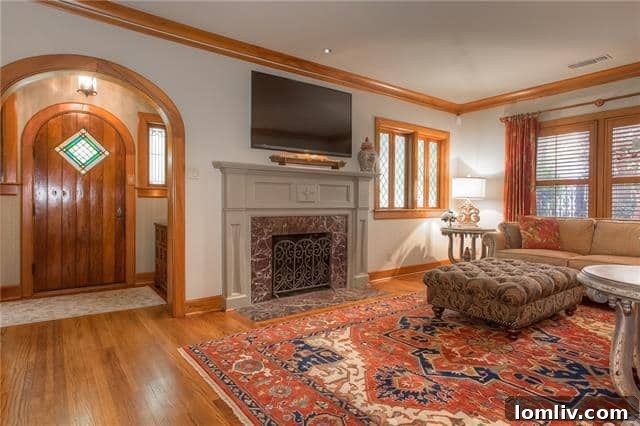 Bright and Spacious Living Areas with Period Windows