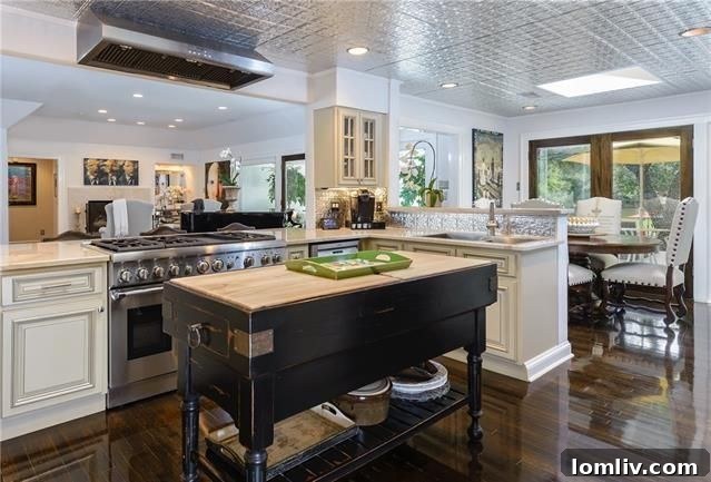 7122-royal-lane-A-2
