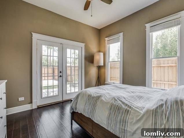 342-S.-Edgefield-Bedroom
