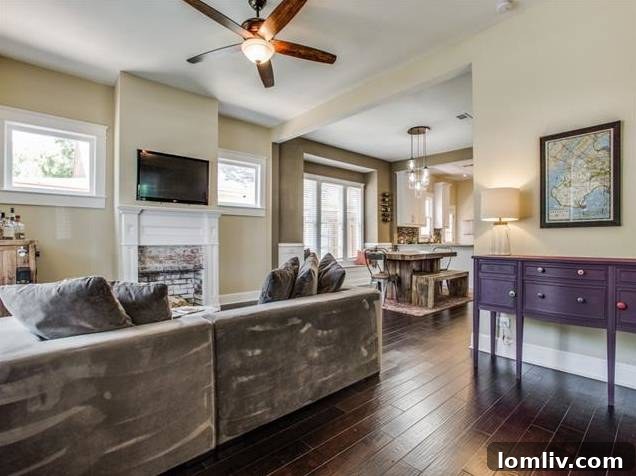 342-S.-Edgefield-Living-2