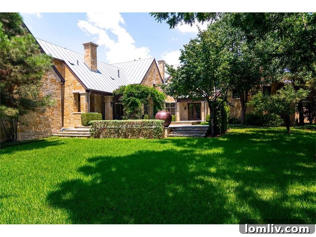 Exterior View of 3509 Gillon Avenue