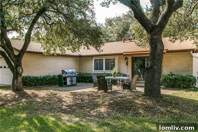 Spacious two-car garage, providing ample parking and additional storage solutions for homeowners