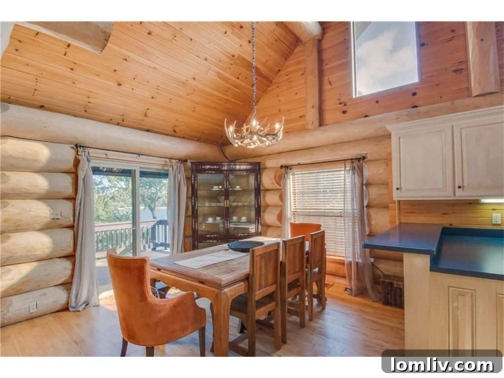 4256-Lakewood-Dining-1024x768