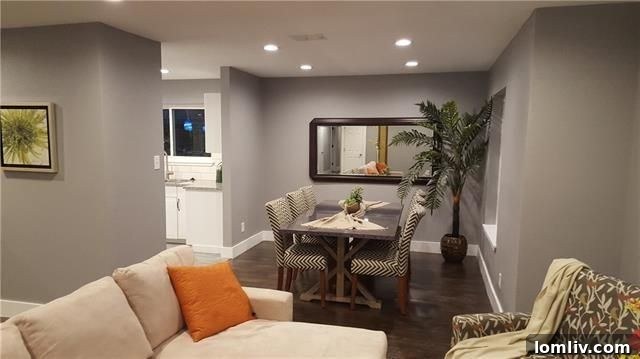 Stainless Steel Appliances and Breakfast Bar in Dallas Kitchen