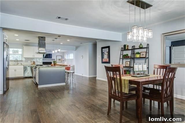 Dining area flowing into the kitchen