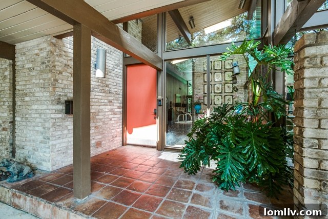 Midcentury Modern Masterpiece: Preservation Dallas Uncovers the Newberger House Legacy 3 Newberger House Interior - Modern Dallas Living