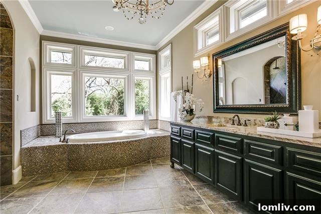 Luxurious Master Bathroom with Dual Vanities