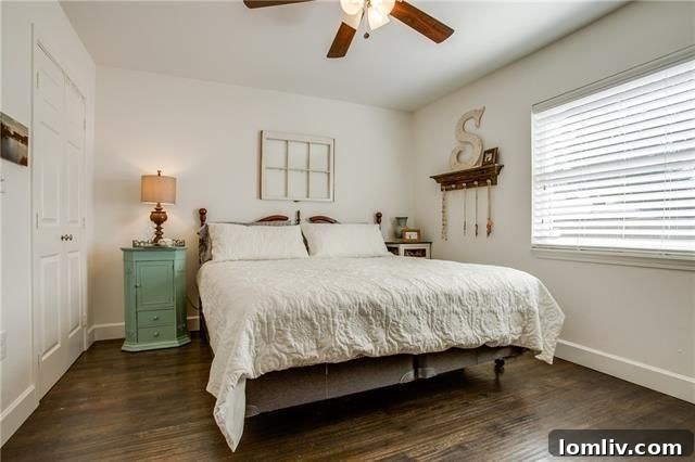 Laundry Area with Stackable Washer Dryer, North Oak Cliff