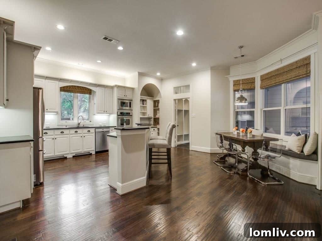 Peninsula Perfection: Adorable Southern Traditional, Steps to White Rock Lake 8 Stylish home office or study with ample natural light