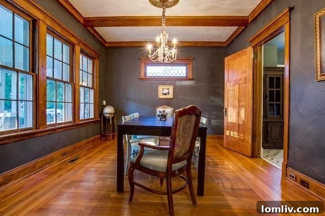 Formal Dining Room for Entertaining