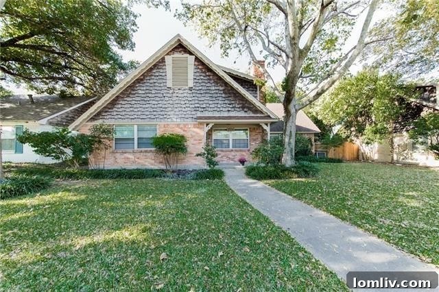 Stunning Cottage-Style Home in East Dallas