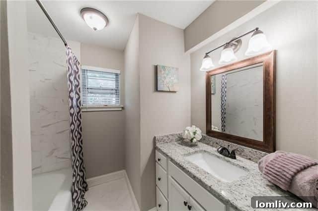 Versatile Bonus Room Upstairs