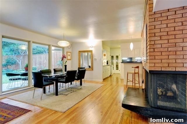 6522 Royal Lane Dining Room with Mid-Century Modern Details