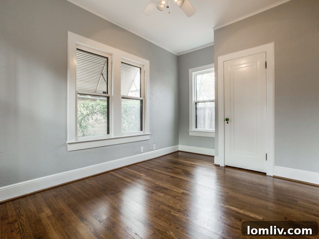 1527 Seevers Ave Dallas TX - View of Custom Built-ins in Living Room