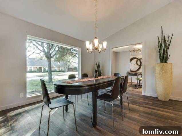 3239-Whirlaway-Road-Dining-Room-Modern-Interiors
