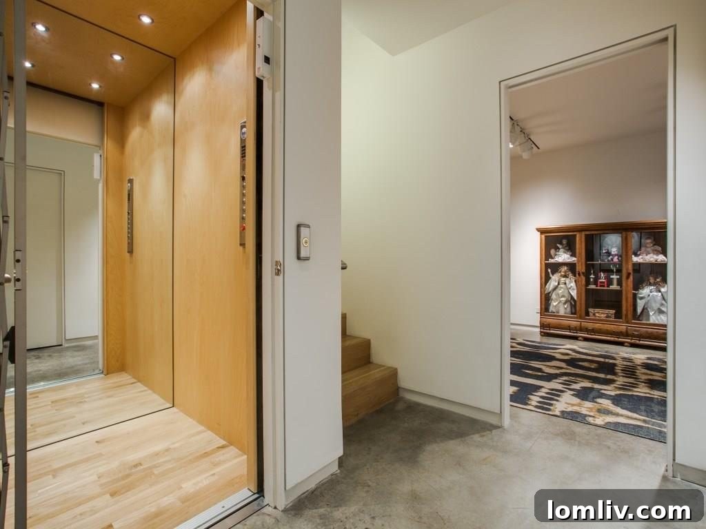 Spacious Luxury Townhome Dallas Interiors