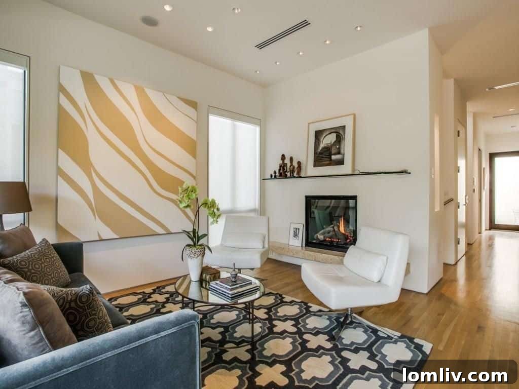 Modern Gas Fireplace in Dallas Luxury Home