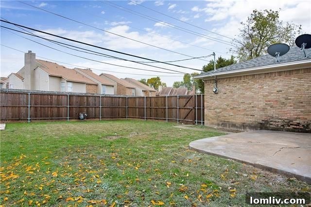Revitalized Buckner Terrace Ranch Highlights East Dallas's Best-Kept Secret 35 8448 Bellingham Drive - Charming neighborhood streetscape