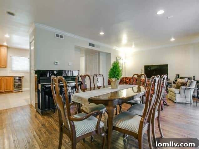 907 Tipperary Dining and Living Area - Open Concept Midcentury Modern Living