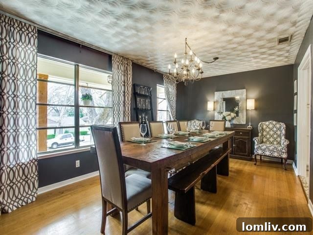 Entrepreneur's Next Venture Your Chance for a Fabulous Casa Linda Cottage 5 2421 Springhill Drive - Bright and Open Living Space