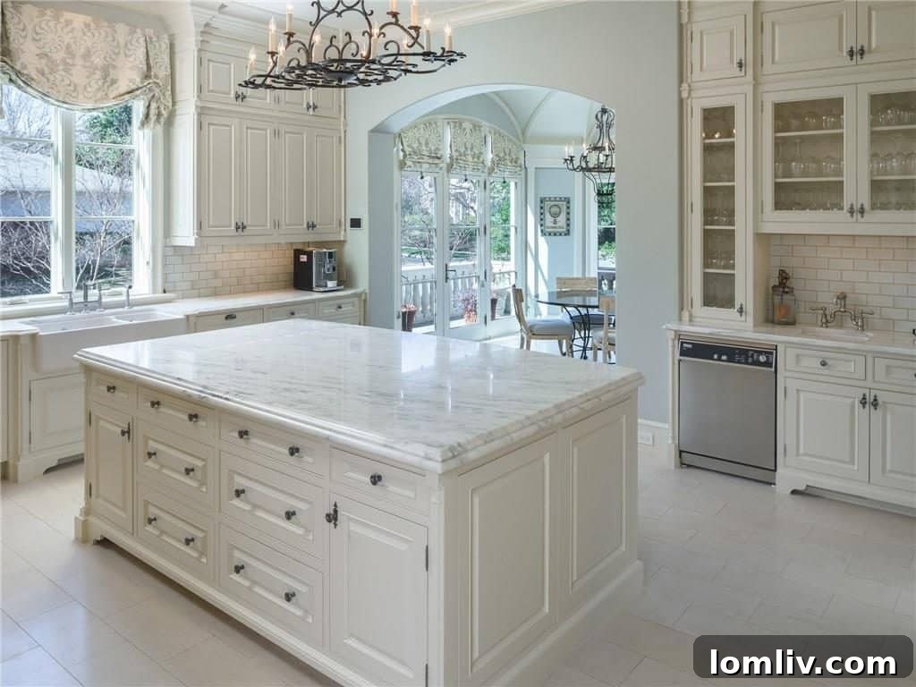 Breakfast Nook with Built-in Seating and Natural Light