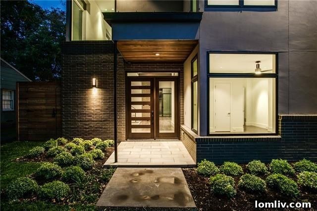 5715 Southwestern Front Porch - Contemporary Entrance