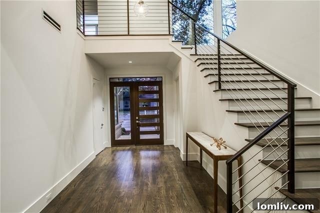 5715 Southwestern Foyer - Modern Chandelier and Staircase