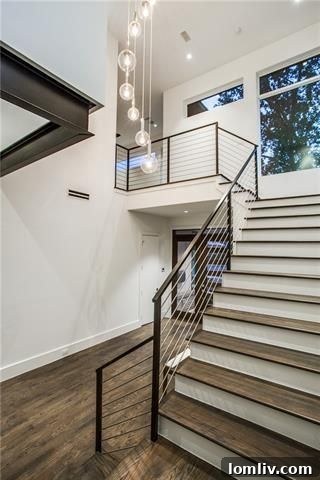 5715 Southwestern Foyer 2 - Interior Design Details