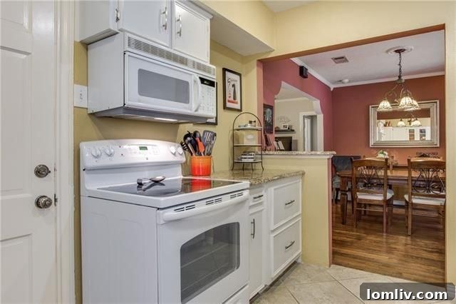 Spacious Kitchen with Ample Storage