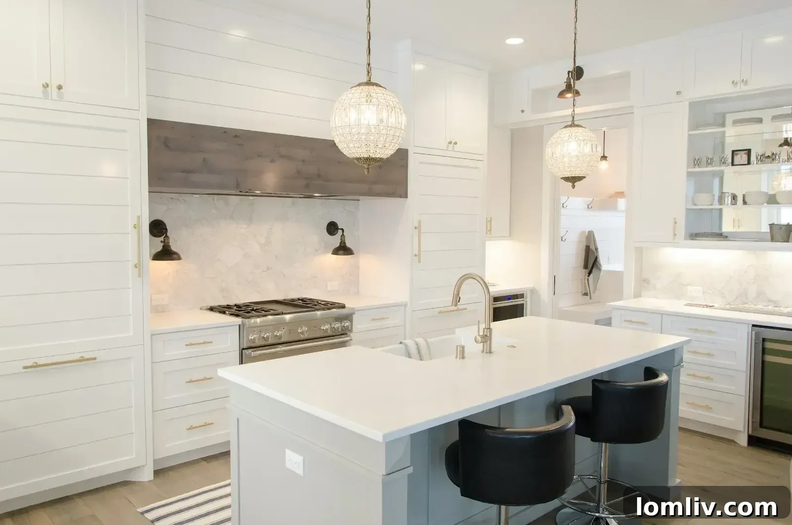 Illuminate Your Investment Smart Lighting Inspection for Home Buyers 3 A modern kitchen with bright task lighting, highlighting the specific lighting needs for different rooms during a home inspection.