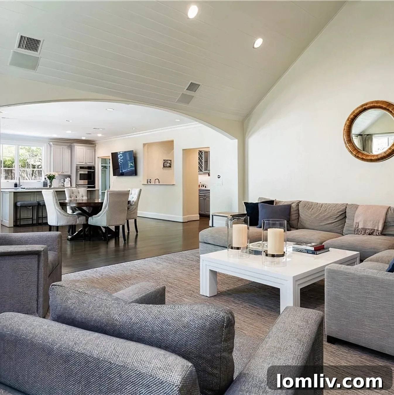 Scottie Scheffler's open-plan living area connecting dining and lounge spaces