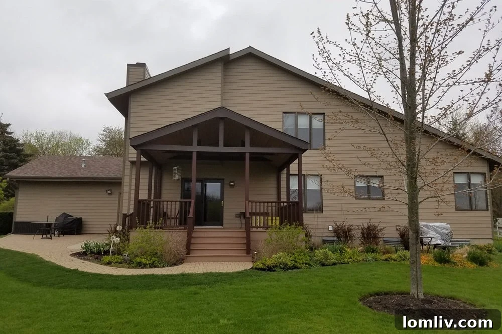 Premier Siding Installation Services in Schaumburg 2 Residential home with new siding in Schaumburg